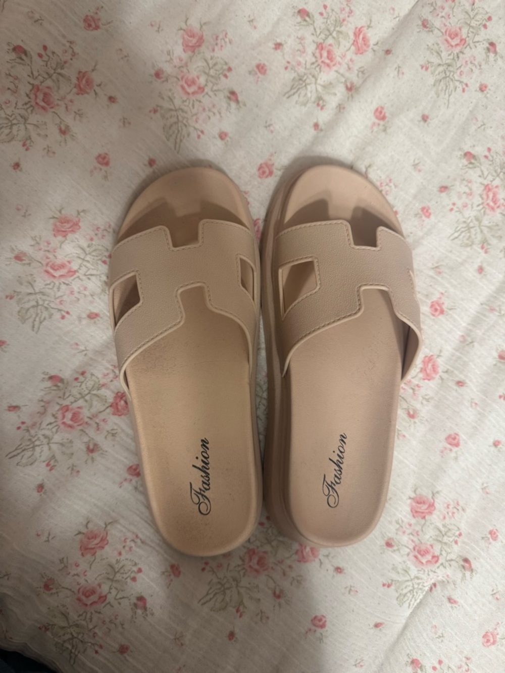 Women's Slide Sandals in Blush